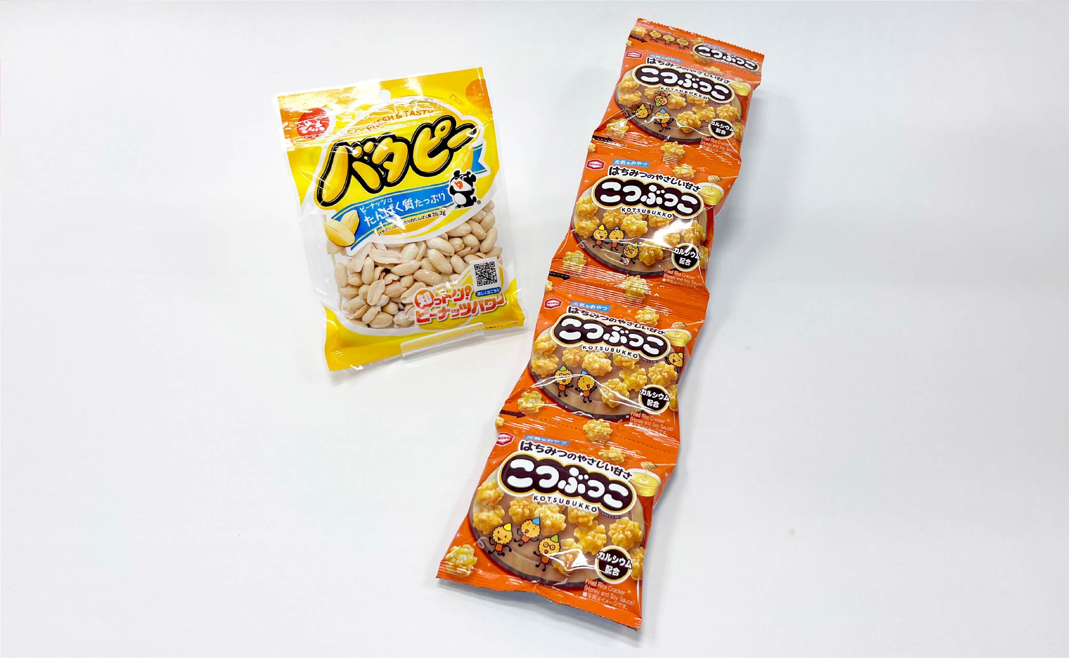 カシューナッツ　ドライソーセージ　アーモンドフィッシュ